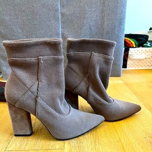 Halston fabric booties w square heel